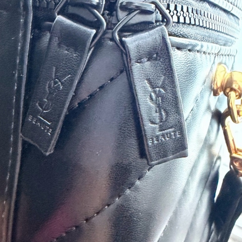 Yves Saint Laurent Black Quilted Camera Crossbody with Gold YSL Logo - Picture 6 of 7